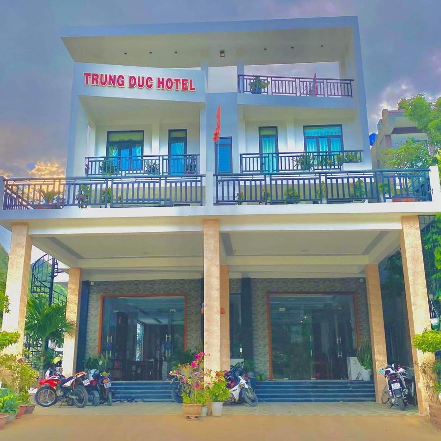 Trung Duc Hotel Phong Nha Luaran gambar